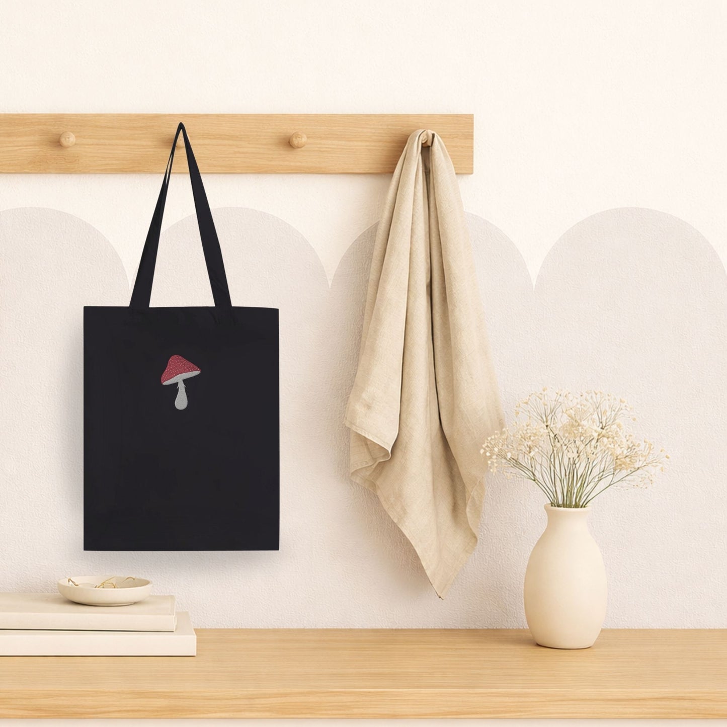 Baumwoll-Tragetasche mit süßer Fliegenpilz-Stickerei