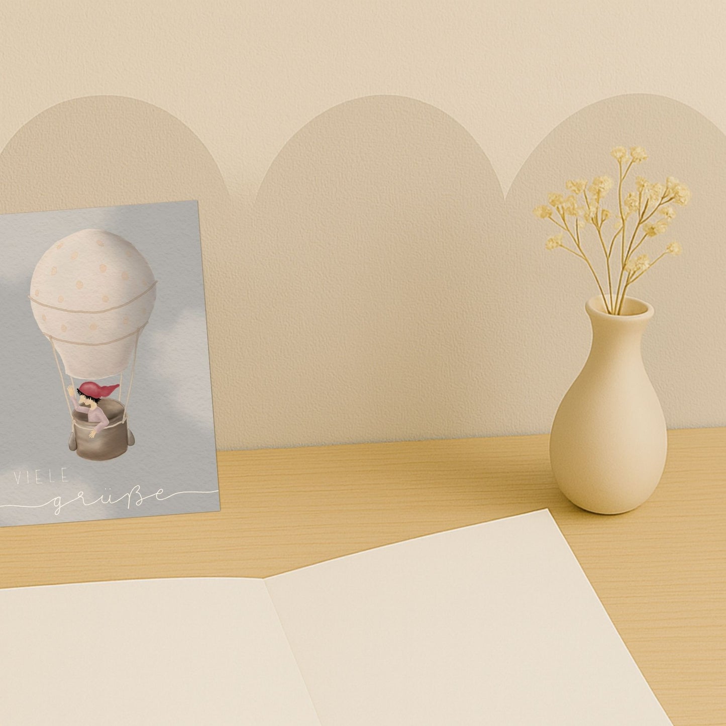 Grußkarten Set 10 Stück – "Zwerg auf Ballonfahrt" | liebevoll illustrierte Postkarten A5/A6 | Motiv „Viele Grüße“