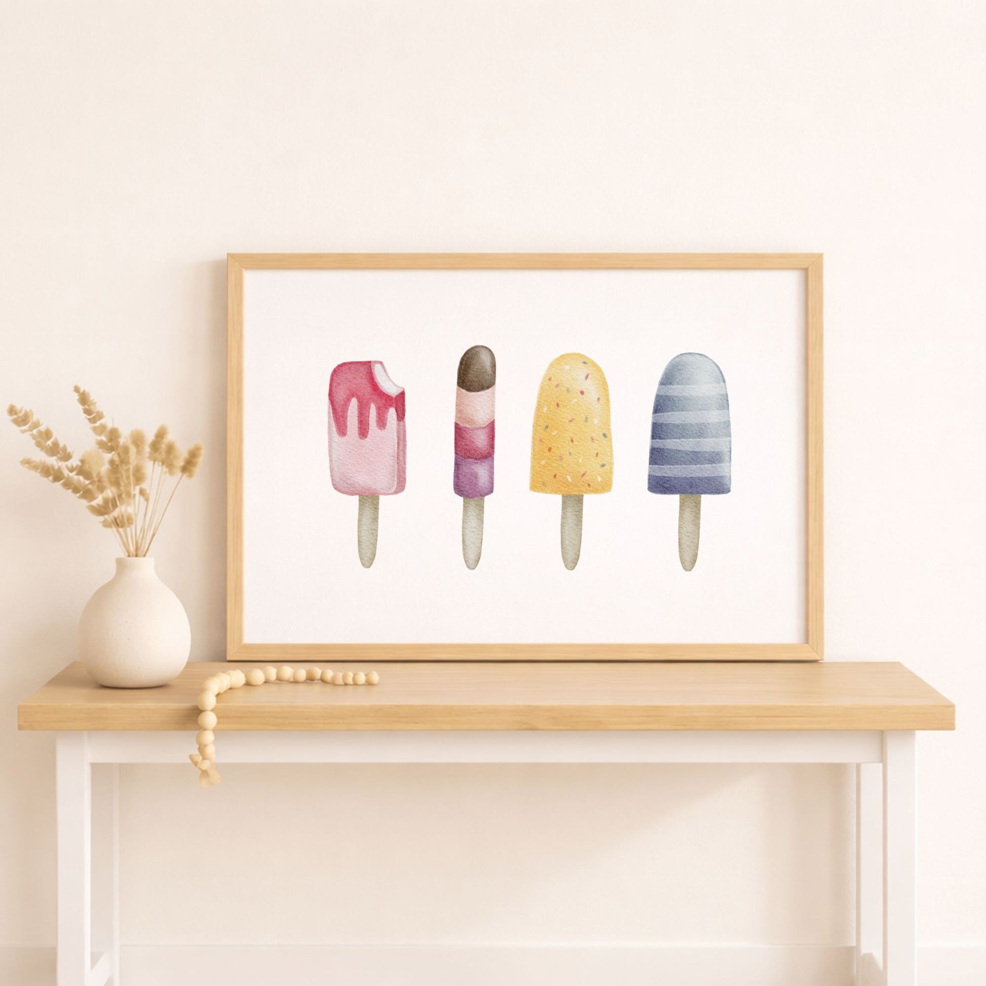 Gerahmtes Eis Poster mit handillustriertem Eis am Stiel Motiv
